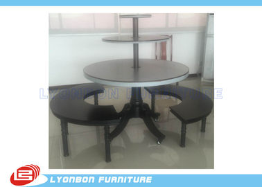 金属サポート/純木のフィートが付いている円形の黒い衣服店の表示テーブル